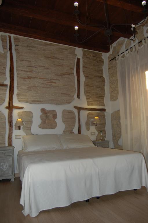 Arche Bed & Breakfast